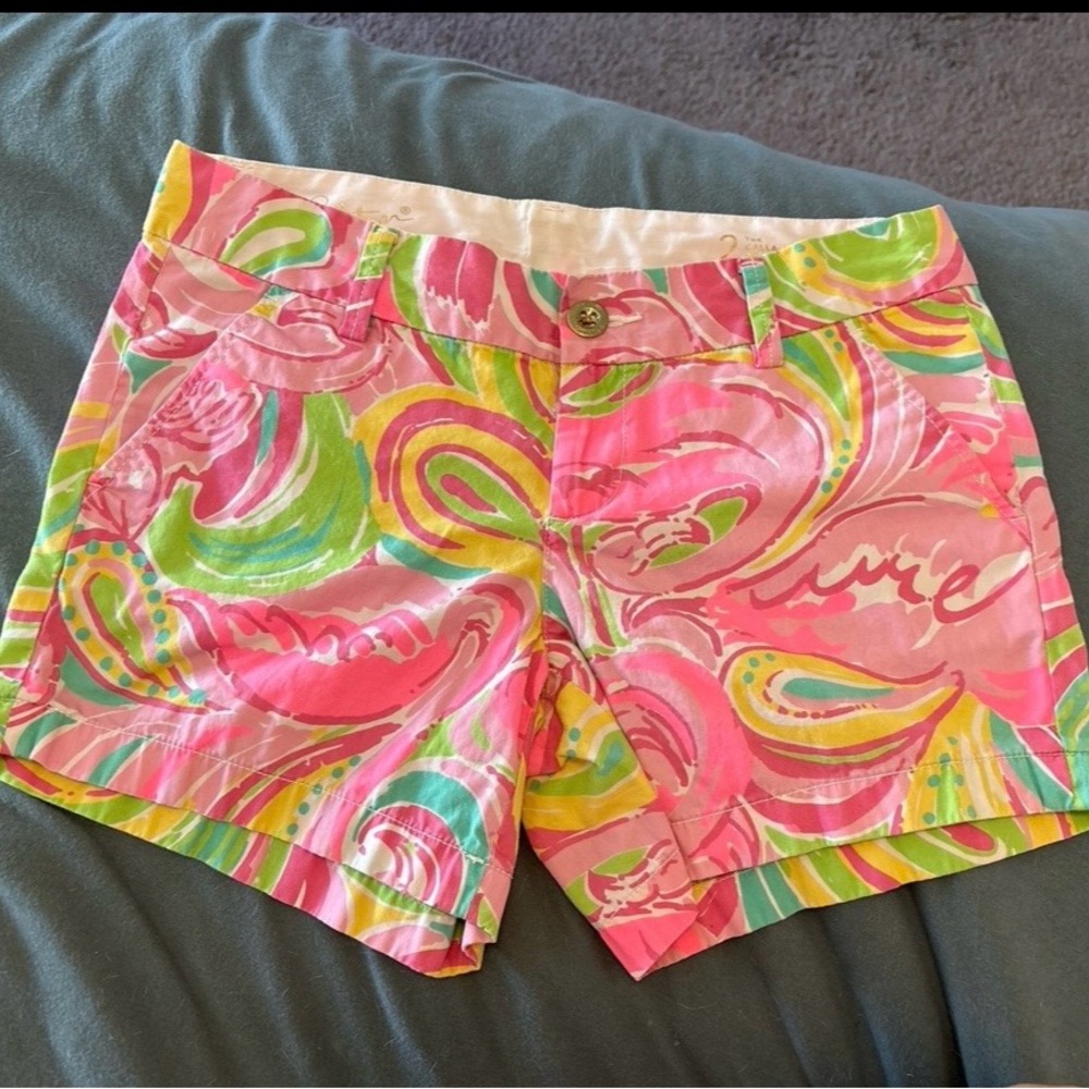 Size 2 Lilly Pulitzer Vibrant Pink and Green Women's Shorts